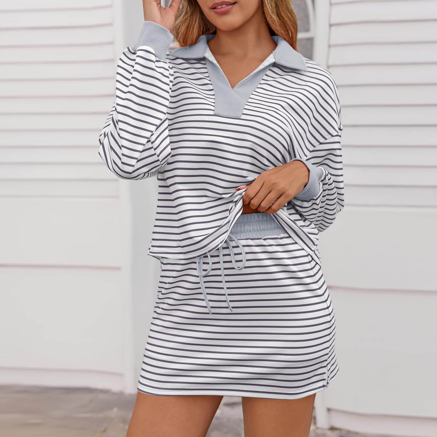 V-neck Short Skirt Set Loose Casual Two-piece