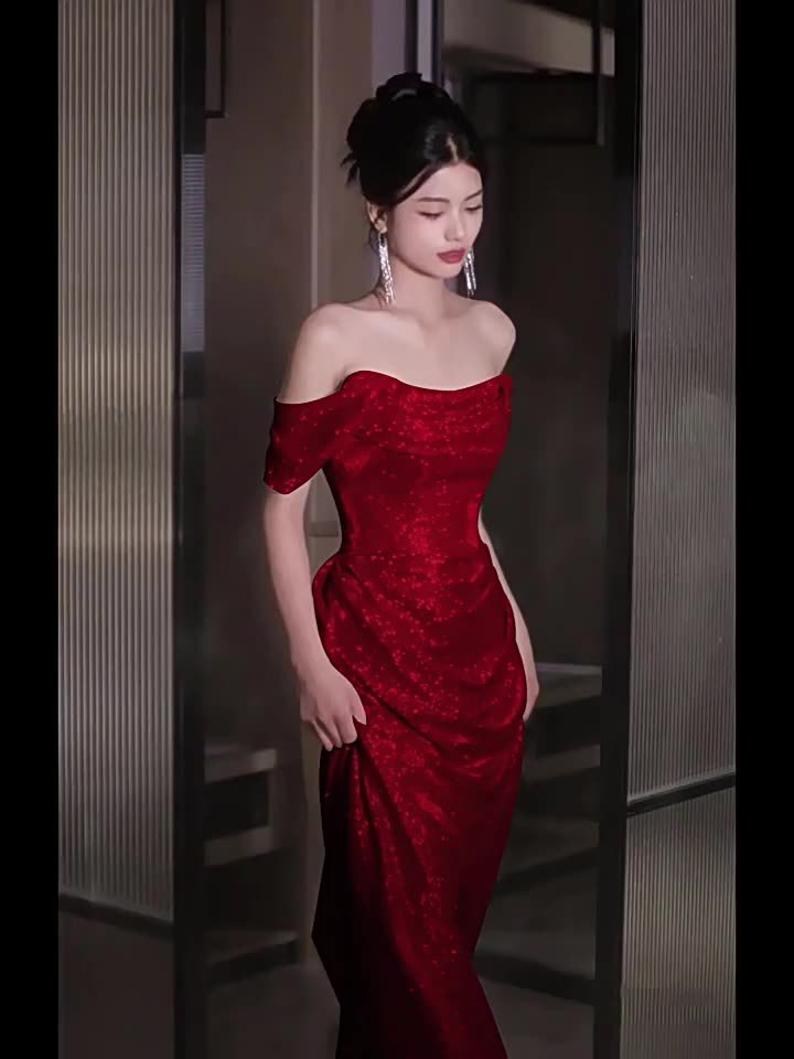 Women's Shiny Banquet Host Dress