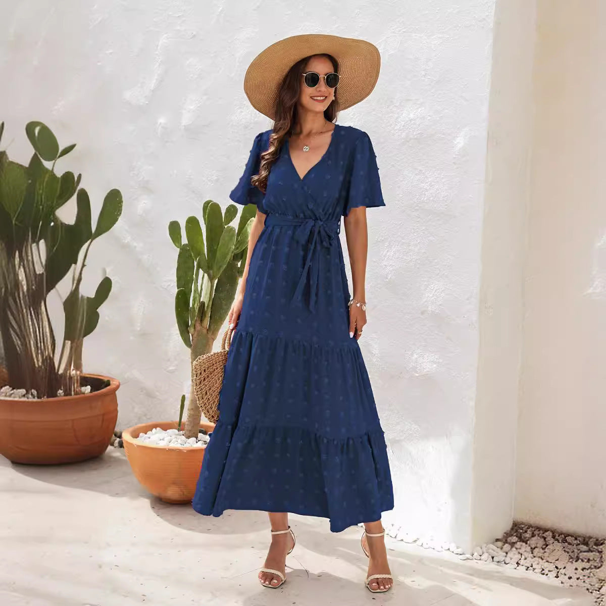 Robe d'été à manches courtes et col en V, design boule de fourrure, taille haute nouée, longue