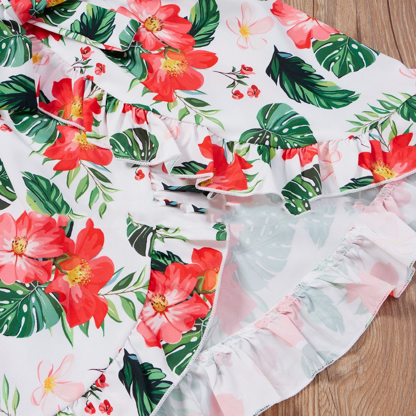 Spring And Summer Little Girl Sweet Rose Red Suspender Top