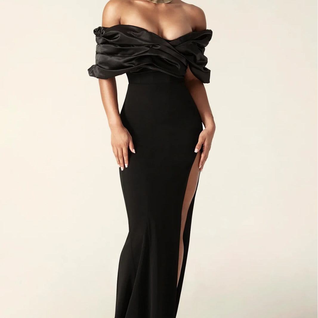 Robe fendue à volants et épaules dénudées pour femme