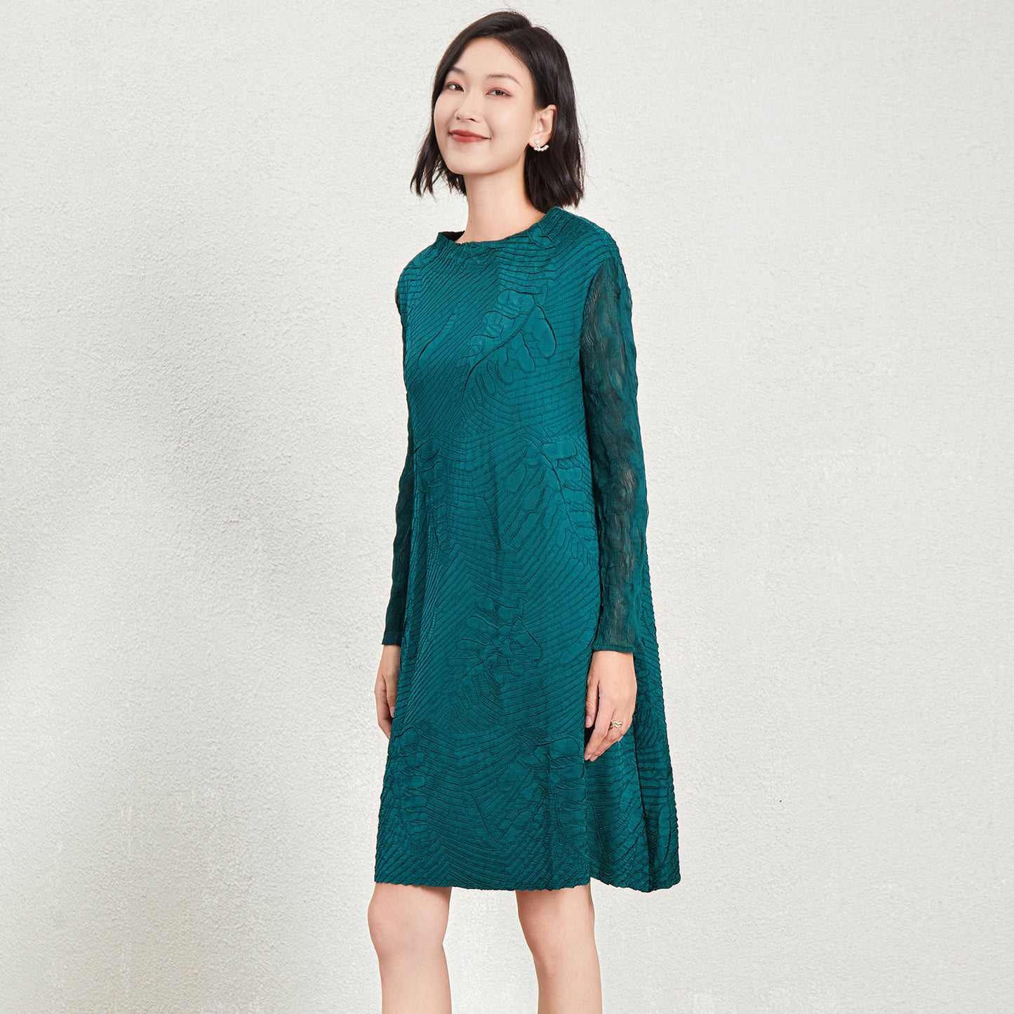 Robe élégante à broderie française