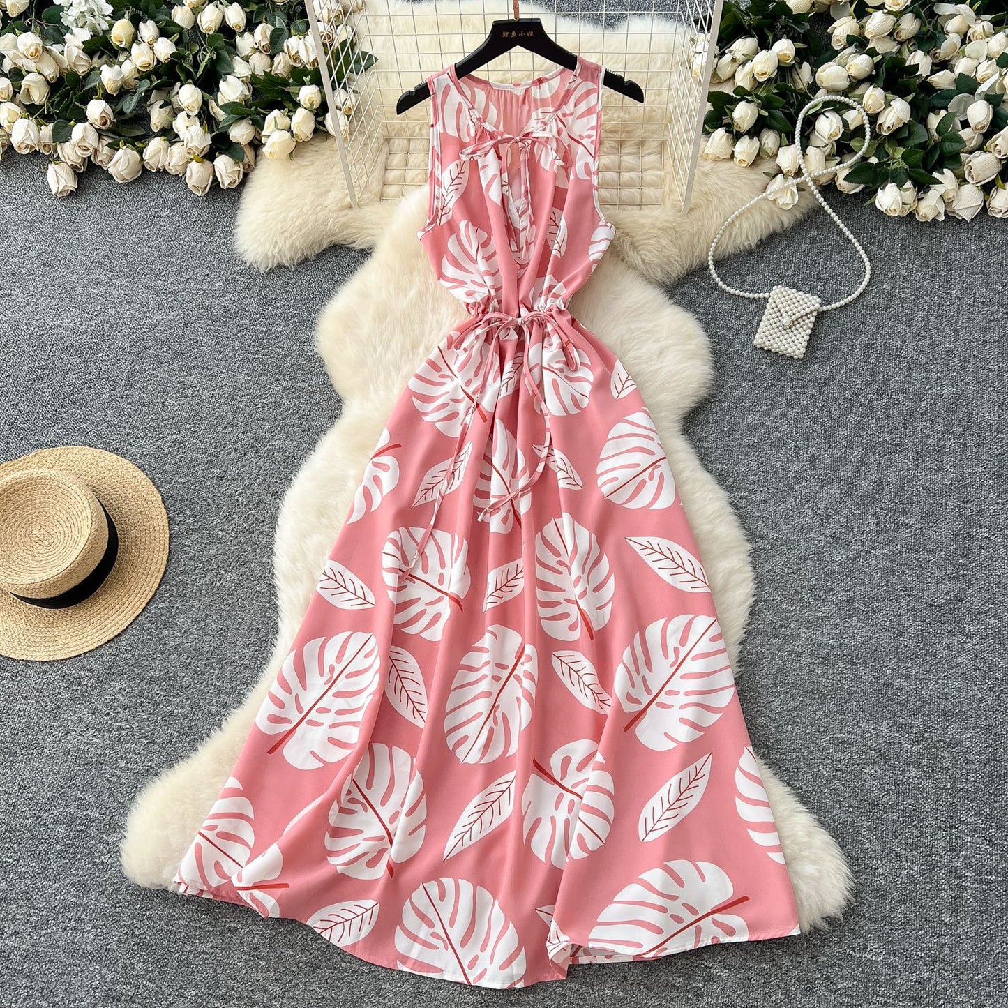 Retro Crew-neck Lace-up Sleeveless Printed Dress
