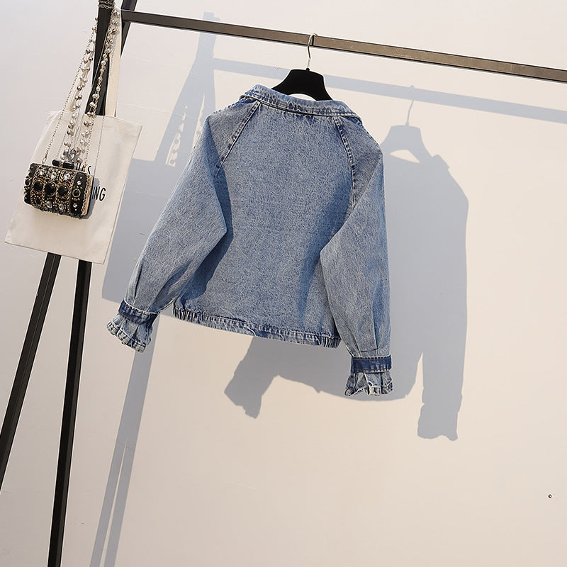 Robe en tricot avec veste en jean