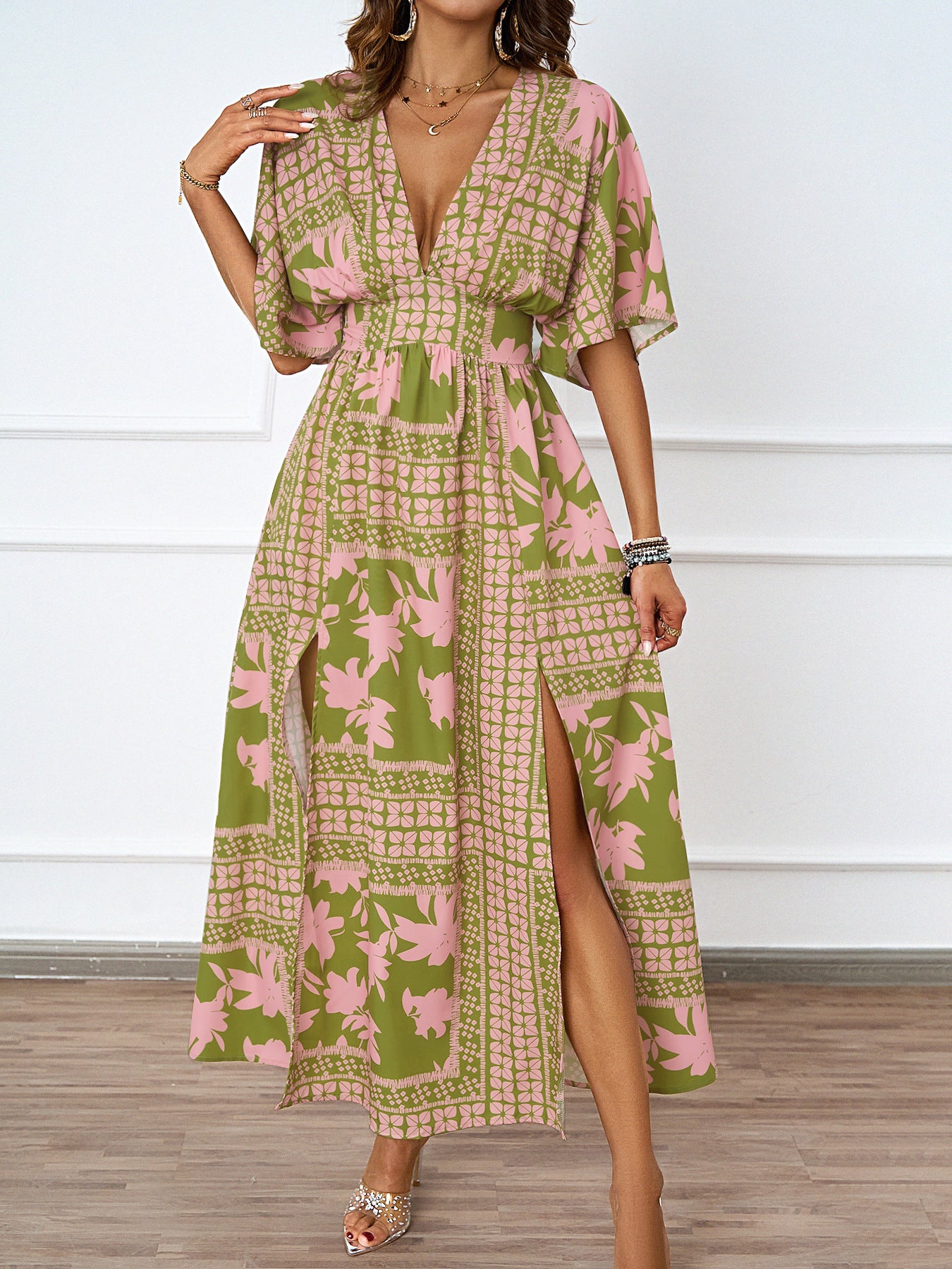 Sexy V-Neck Short-Sleeve Printed Waist-Cinching Dress