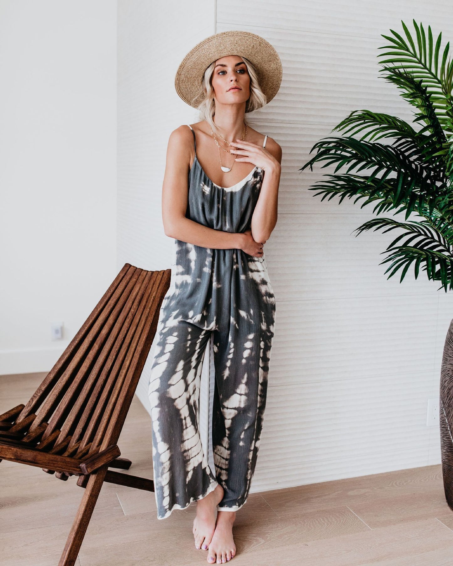 Pantalon large une pièce à bretelles pour femme