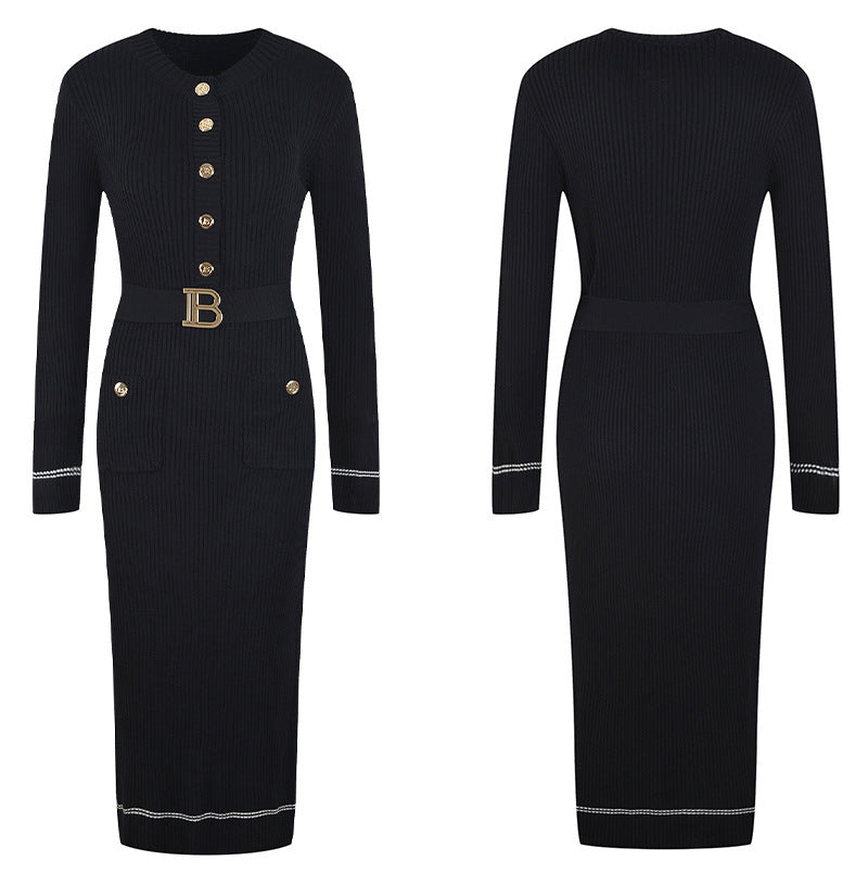 Robe longue en tricot élastique à manches longues et col rond