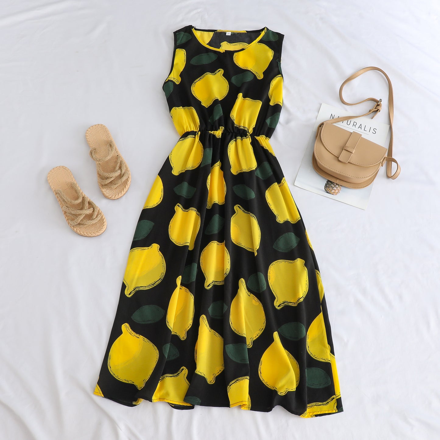 Printed Short-sleeve Waist-cinching Figure-flattering Dress For Petite Frames