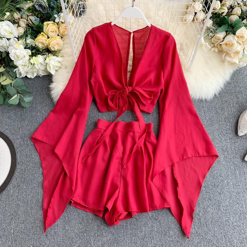 Chemise en mousseline de soie à manches cloche, nouveau design, short taille haute à jambes larges, costume deux pièces de style occidental