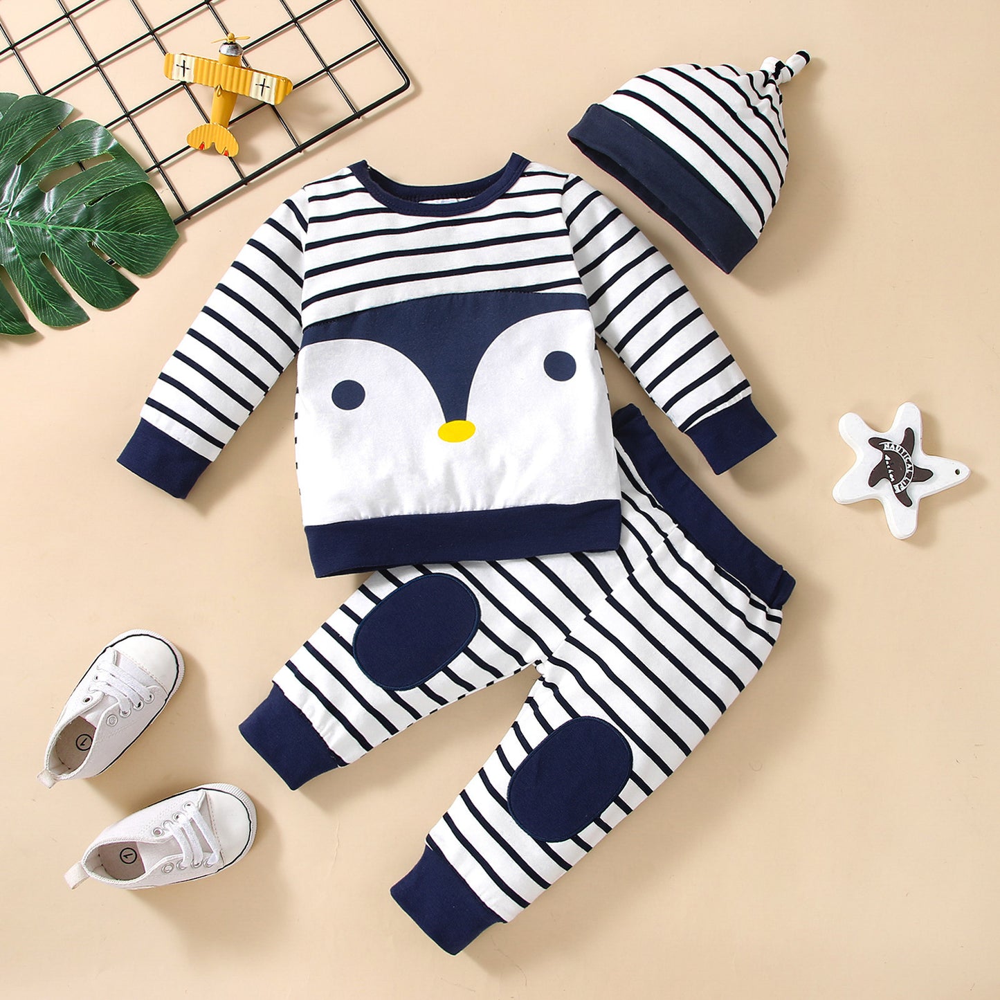 Long-sleeved Hooded Sweatshirt Her Lip Color Patch Embroidered Trousers Suit
