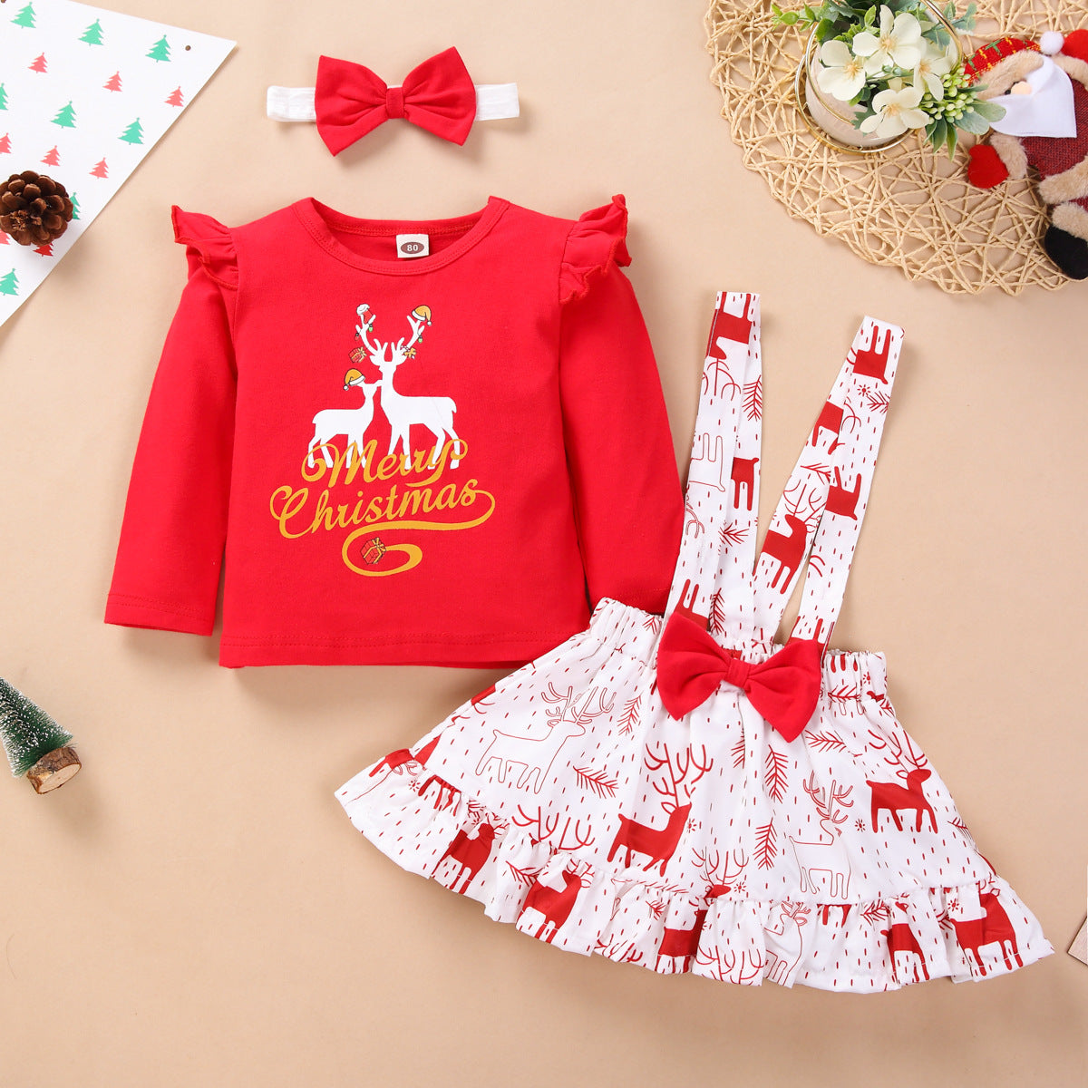 Nouvelle robe à bretelles à manches volantées en élan