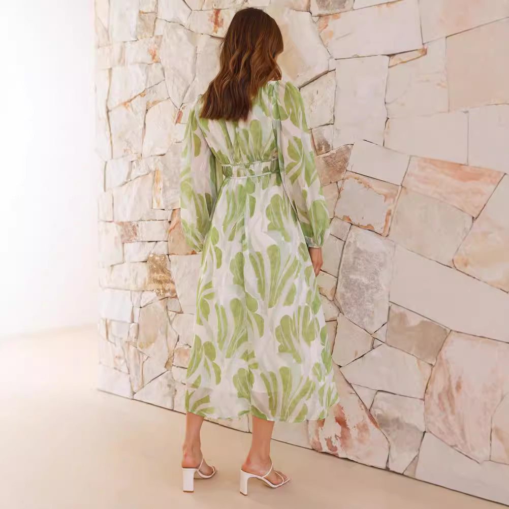 Robe en mousseline imprimée, col en V, tulle floral, manches longues