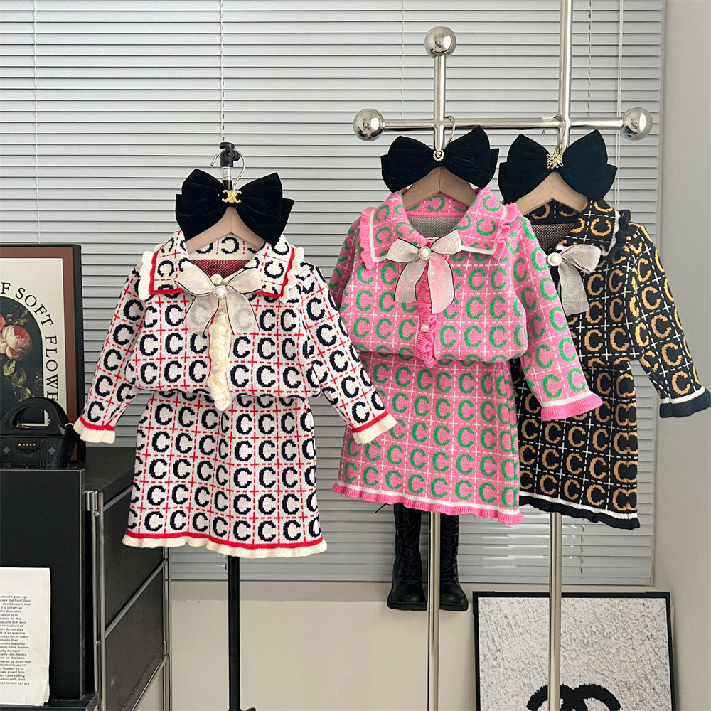 Ensemble deux pièces pull et cardigan tricoté pour enfant