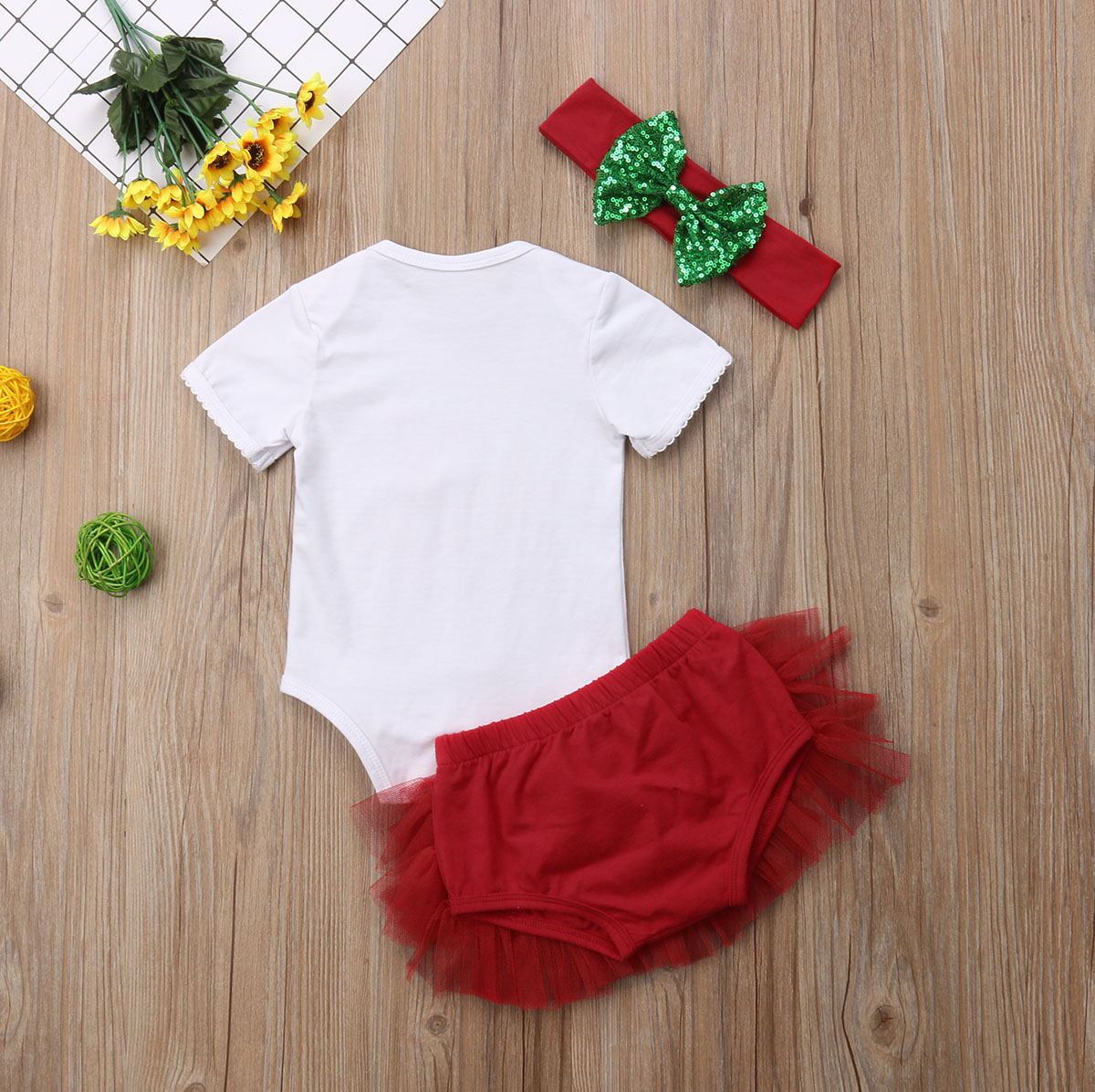 Ensemble de Noël trois pièces pour enfants en été