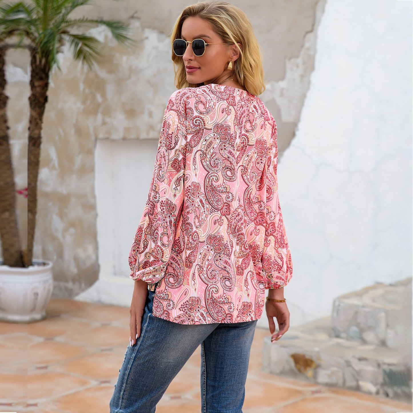 Women's Fashion Personality Printed V-neck Long-sleeved T-shirt