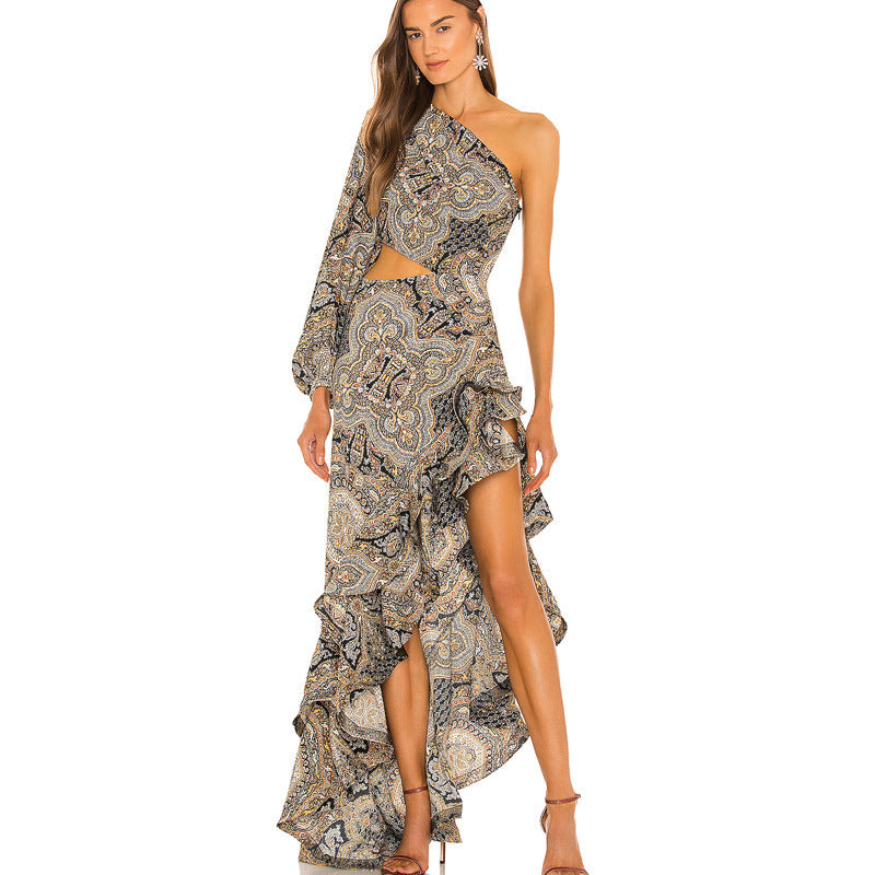 Robe à épaules inclinées et motif floral irrégulier à motif feuille de lotus pour femme