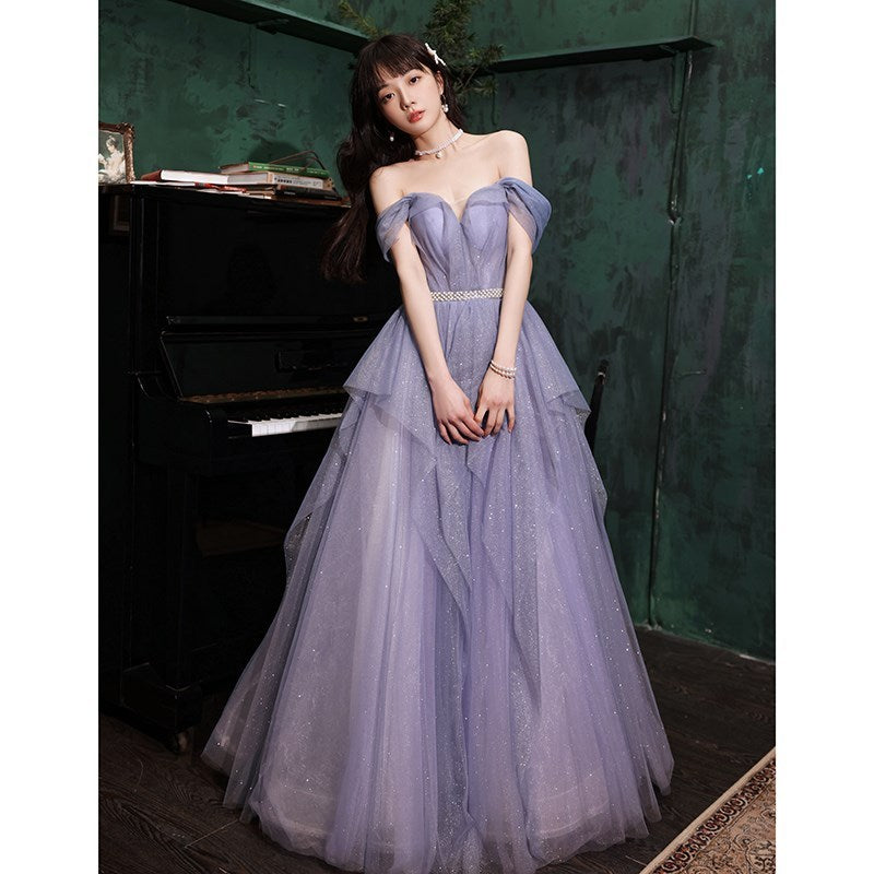 Robe de soirée violette pour hôte de la réunion annuelle