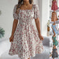 Robe à volants et col carré fleuri pour femme