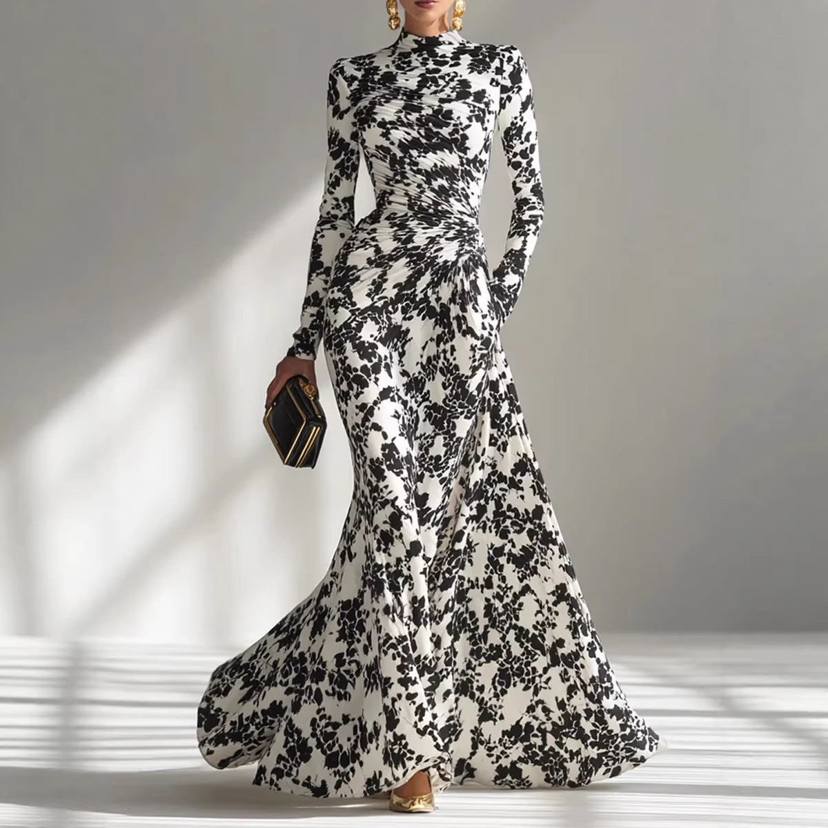 Womens Long Sleeve Sexy High Waist Maxi Dress With A Flared Silhouette And Pleated Details