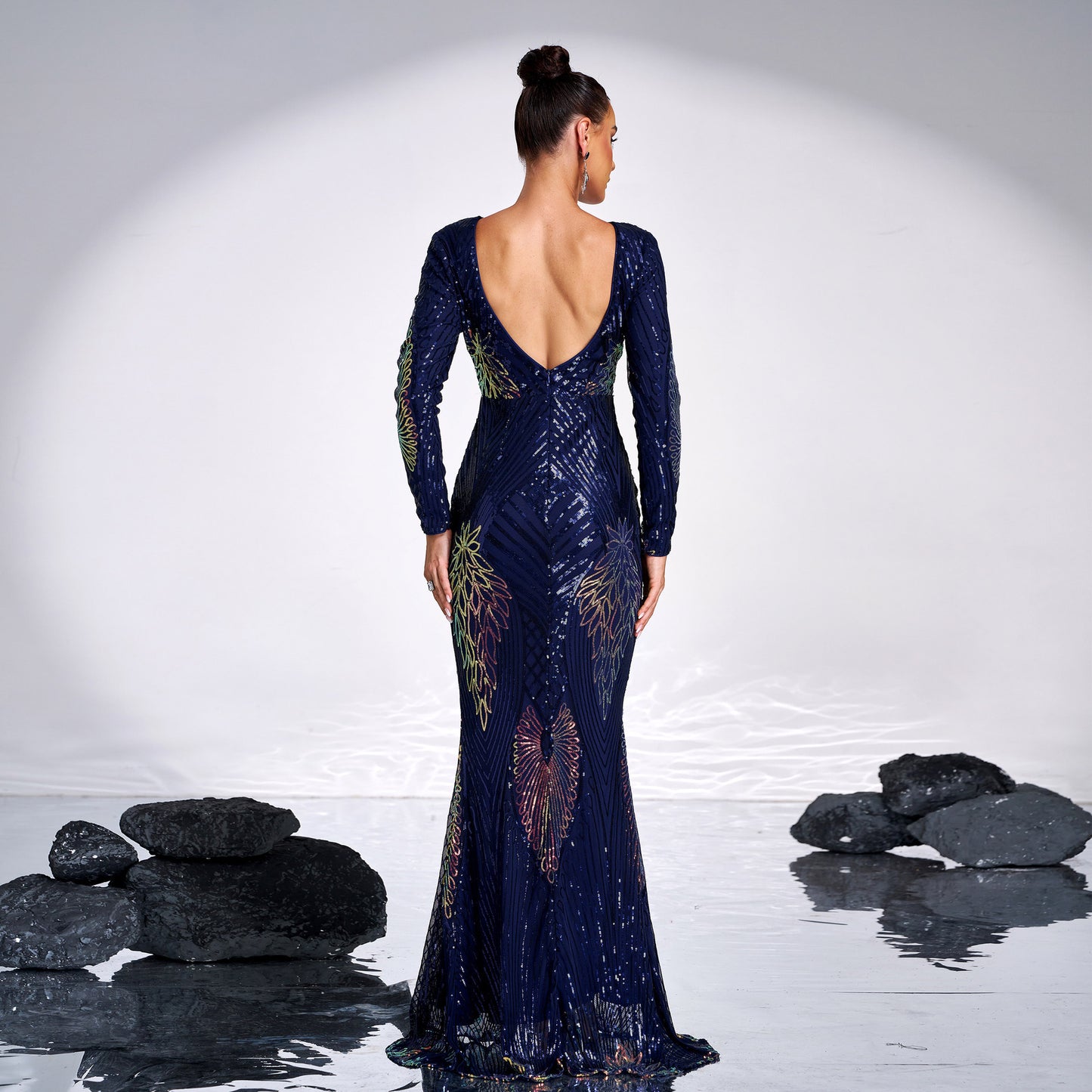 Long Sleeve Temperament Crew Neck Long Sequined Banquet Evening Dress