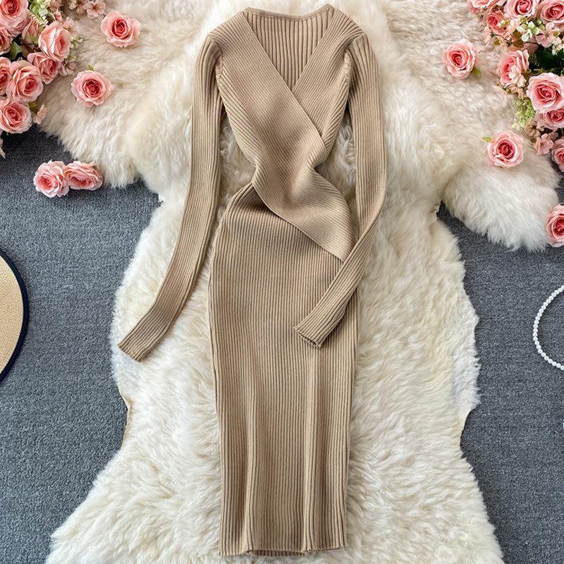 Retro Deep V-neck Knitted Dress