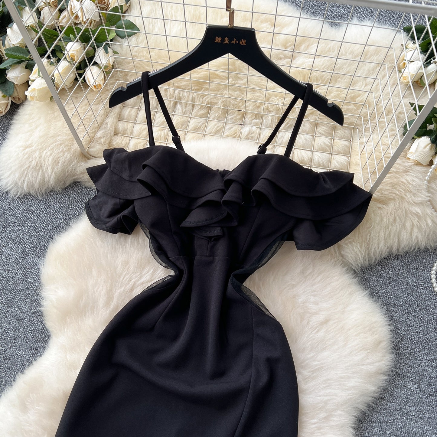 Off-the-shoulder Strap Mesh Patchwork Waist-cinched Slit Dress