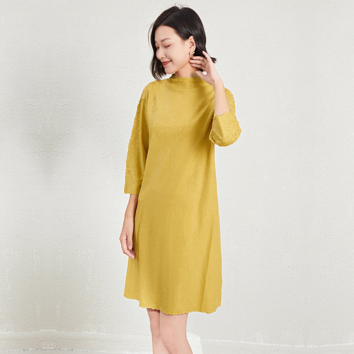 Robe à manches longues, élégante et tendance