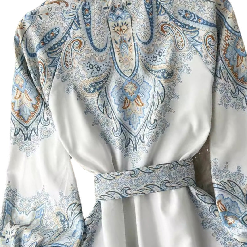 Robe imprimée à manches lanternes et revers style femme