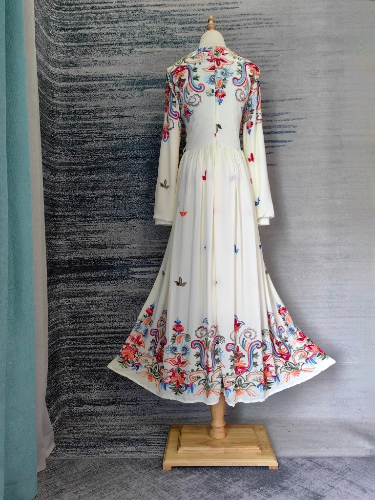Robe aristocratique rétro brodée de Dubaï