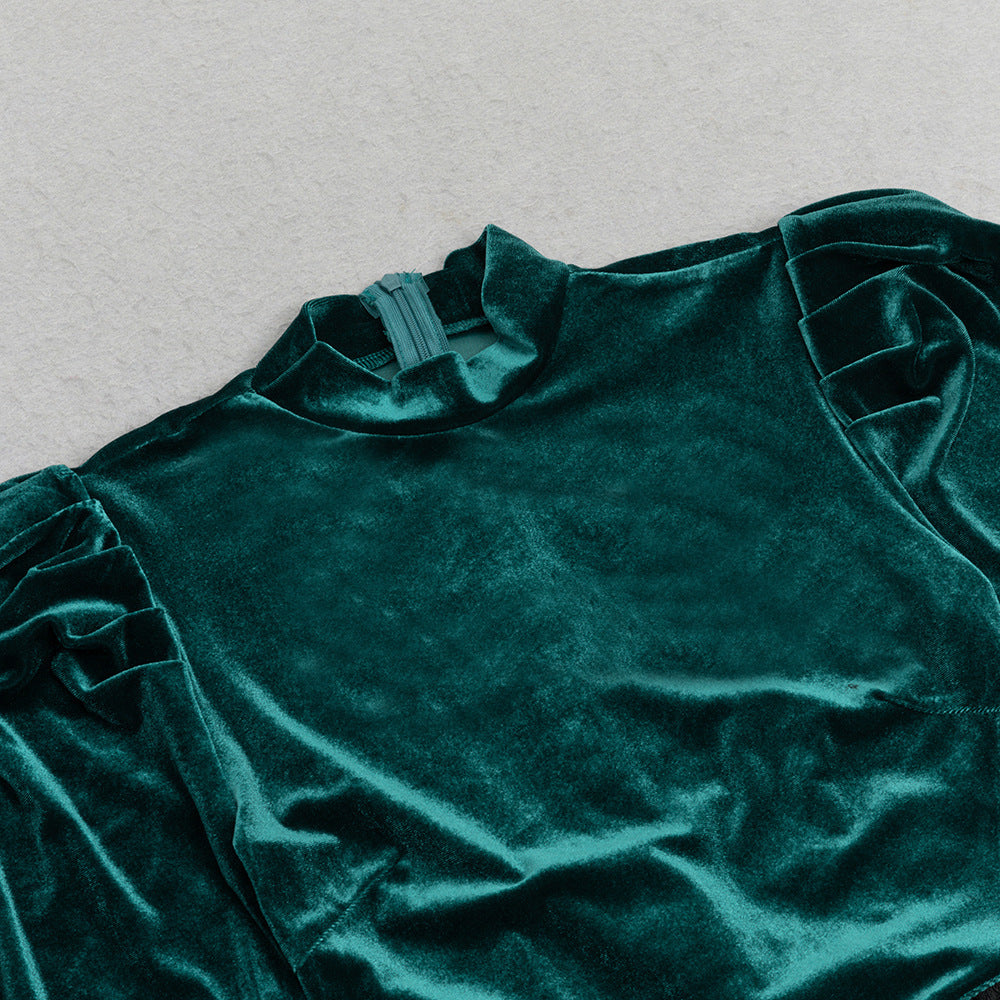Robe en velours ajourée à manches longues et bulles