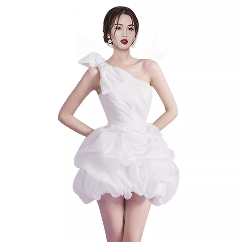 Robe de soirée d'anniversaire blanche de style français à tempérament court