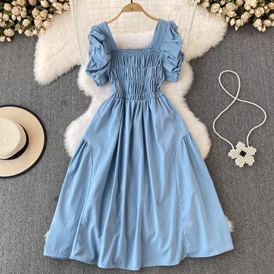 Bubblesleeve Squareneck Waistcinching Dress
