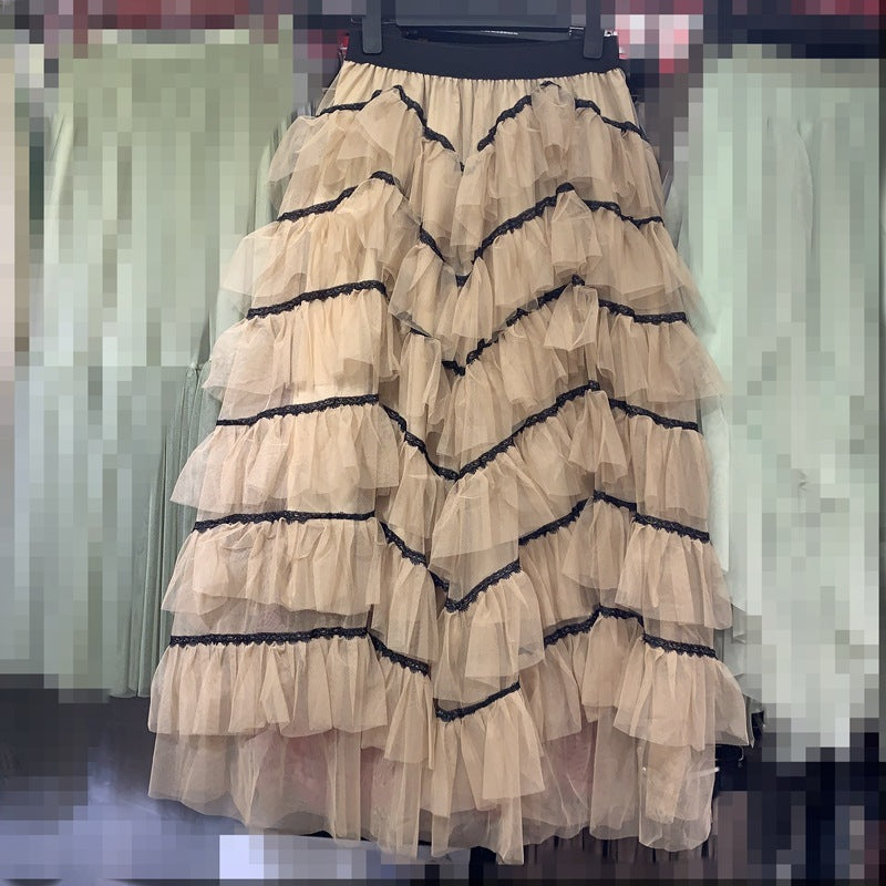 Jupe longue en maille irrégulière à taille haute et dentelle multicouche