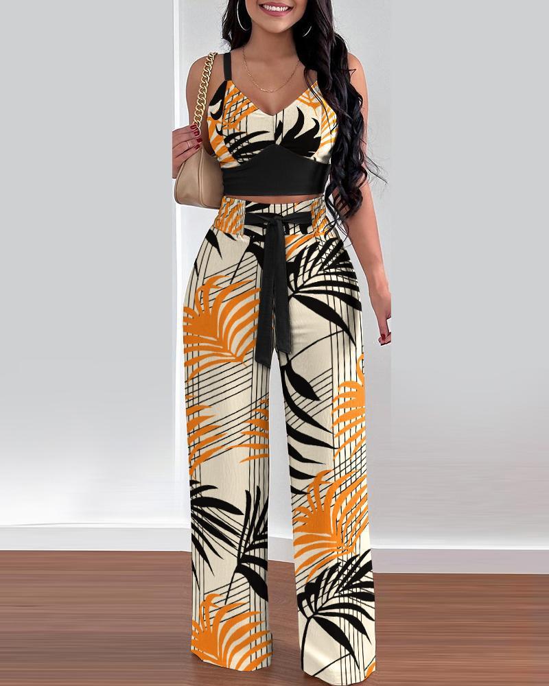 Costume deux pièces à bretelles tendance pour femme