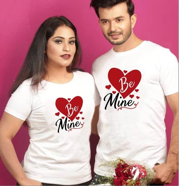 Couples hommes et femmes portant des manches courtes amples grande taille