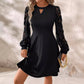 Robe élégante noire à col rond et manches longues en dentelle pour femme, ourlet évasé et fin