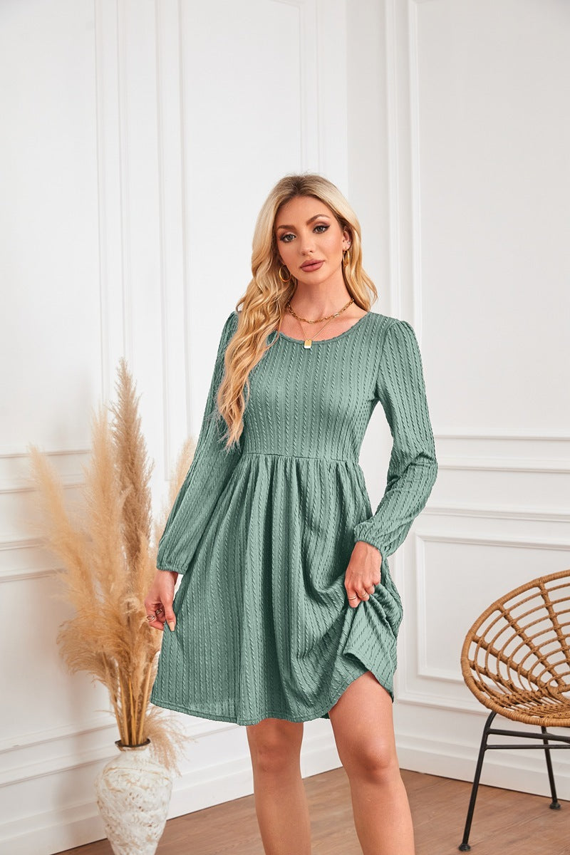 Robe trapèze à manches longues et col rond avec poche