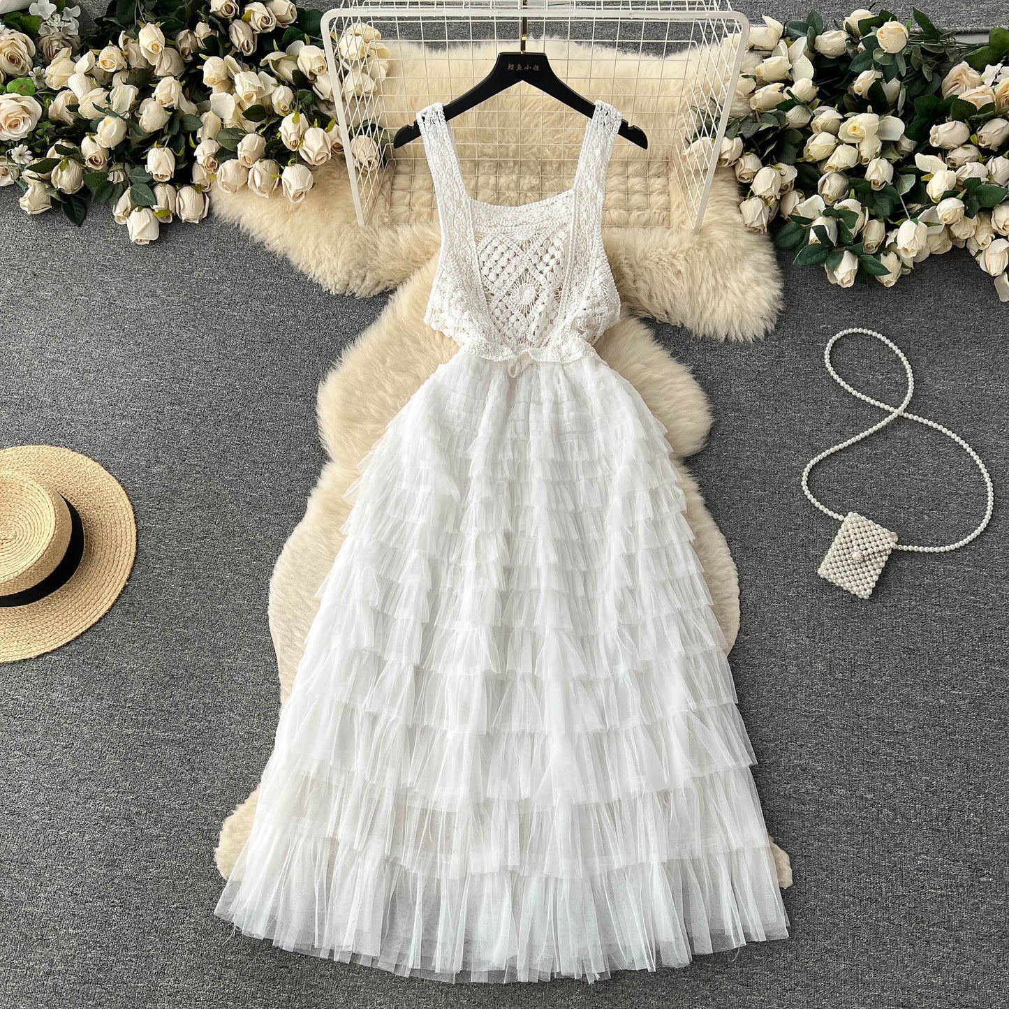 Elegant U-collar Waist Slimming Mesh Dress