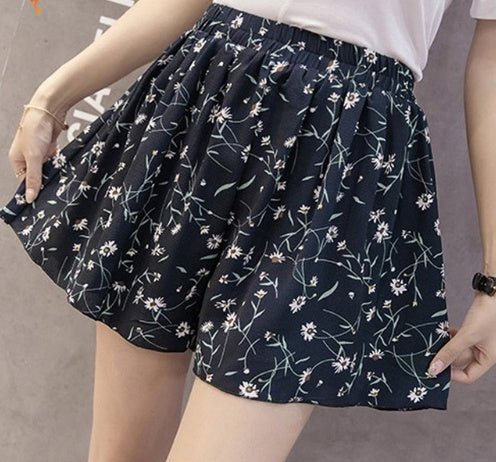 Chiffon large size wide leg pants half length loose printed shorts