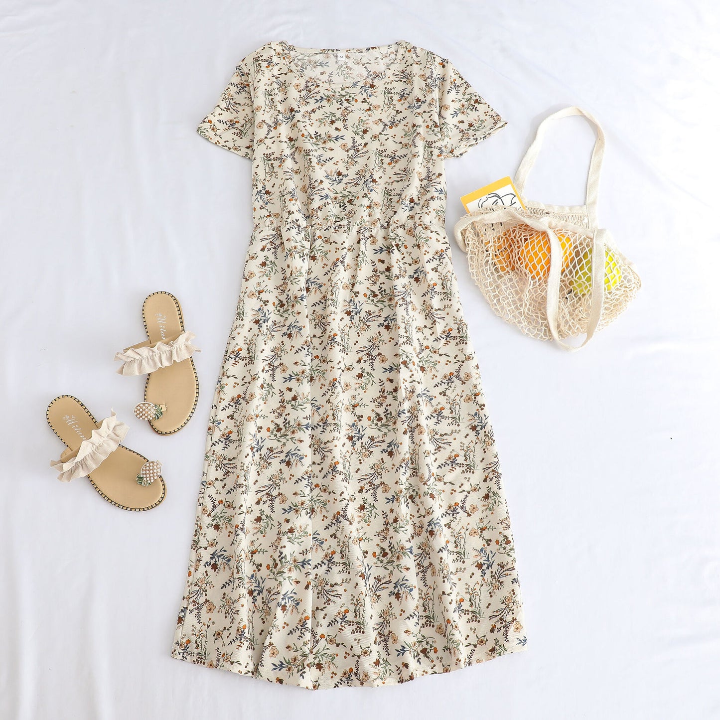 Printed Short-sleeve Waist-cinching Figure-flattering Dress For Petite Frames