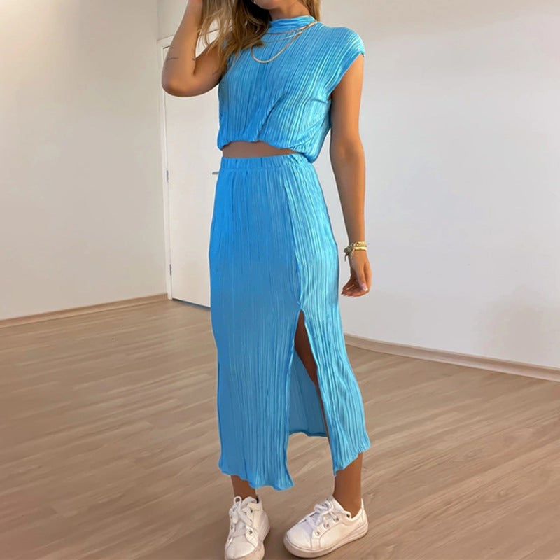 Ensemble deux pièces chemise courte plissée à col roulé et jupe mi-longue taille haute