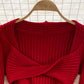Robe mi-longue en tricot à fines bretelles