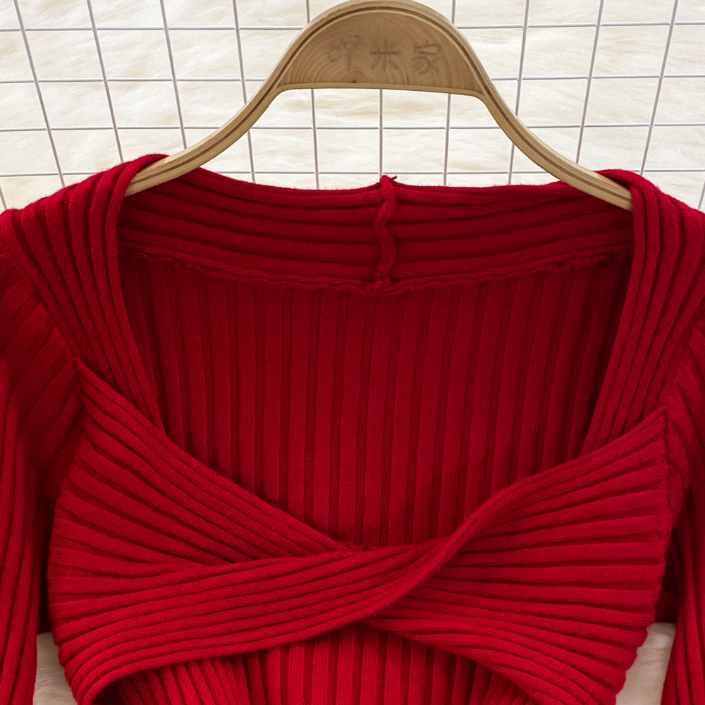 Robe mi-longue en tricot à fines bretelles