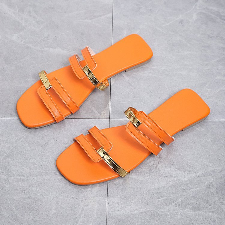 Sandales et pantoufles à semelles plates tendance et assorties pour femmes