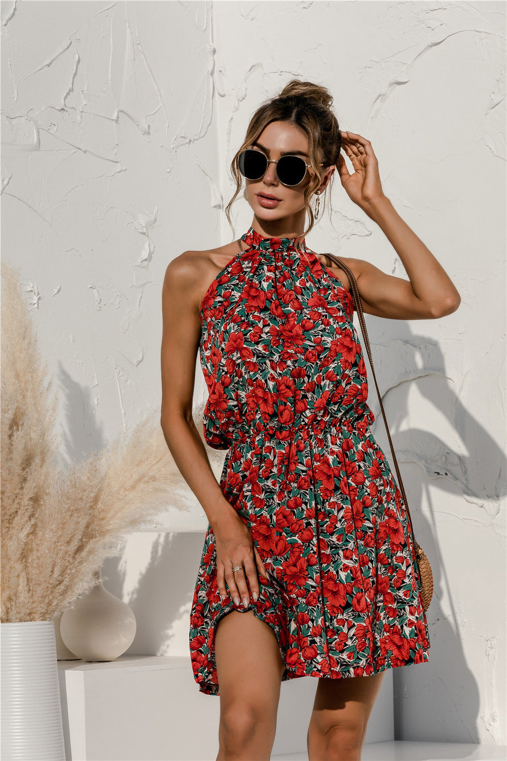 Popular Independent Station Popular Halter Floral Tie-neck Strapless Dress