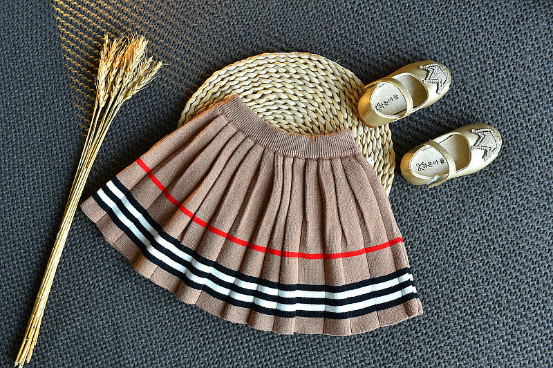 Ensemble jupe plissée rayée en tricot et pull pour fille