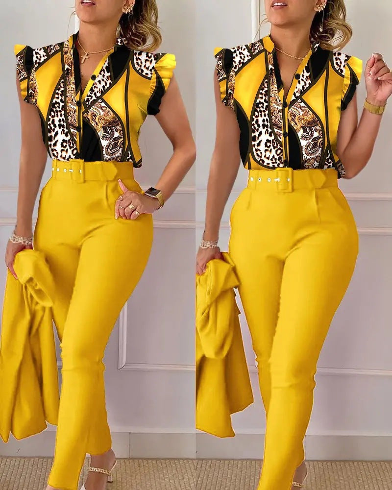 Ensemble haut et pantalon imprimé à manches volantées et ceinture, couleur unie