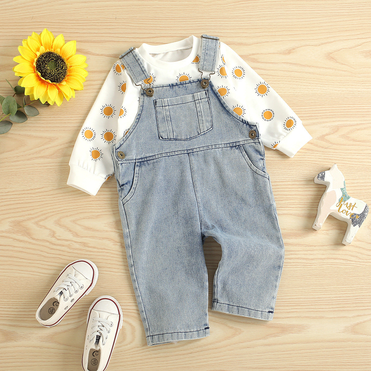 Printed Small Sun Rib Neckline T-shirt Denim Strap