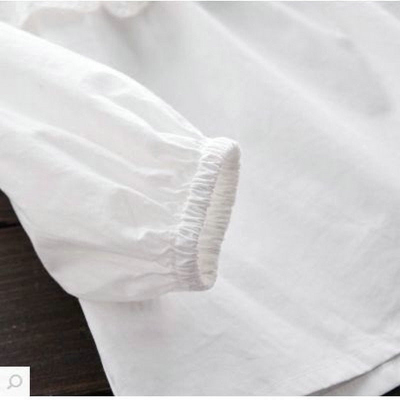 Girl's T-shirt with embroidered suspender