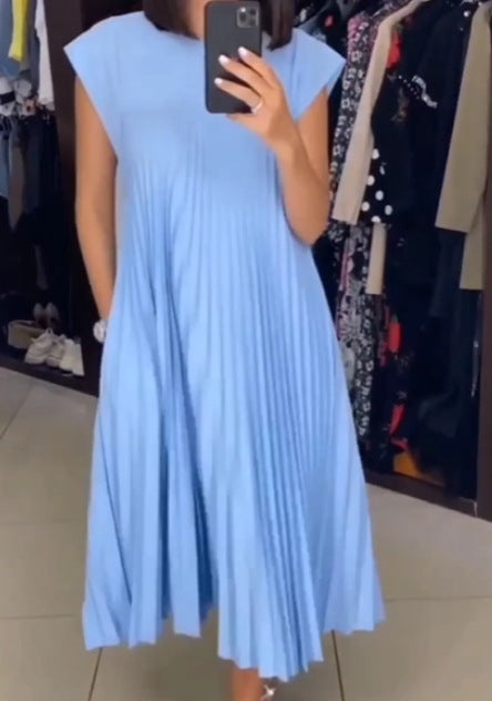 Robe longue plissée à manches courtes et col rond pour femme